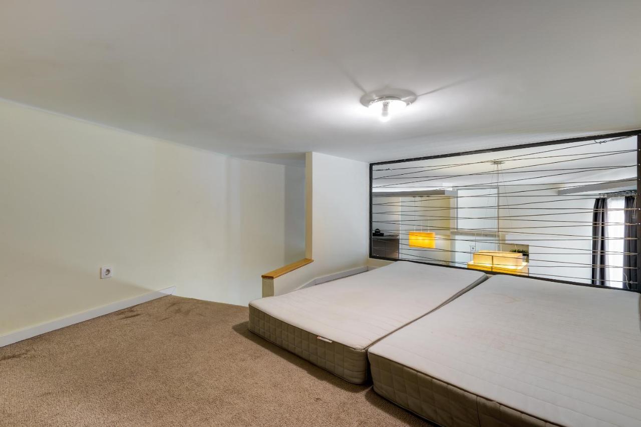 Spacious & Stylish Apartment In Downtown Budapest Esterno foto