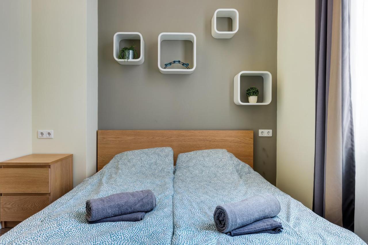 Spacious & Stylish Apartment In Downtown Budapest Esterno foto